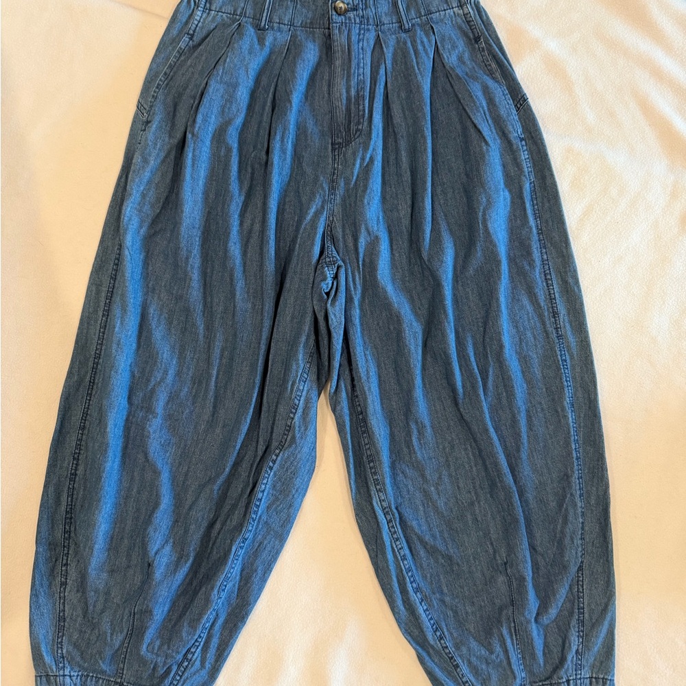 Stylish Blue Denim Women's Barrel Pants